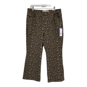 NEW Soft Surrounding Fly Front Kick Flare Animal Print Size 18 $110